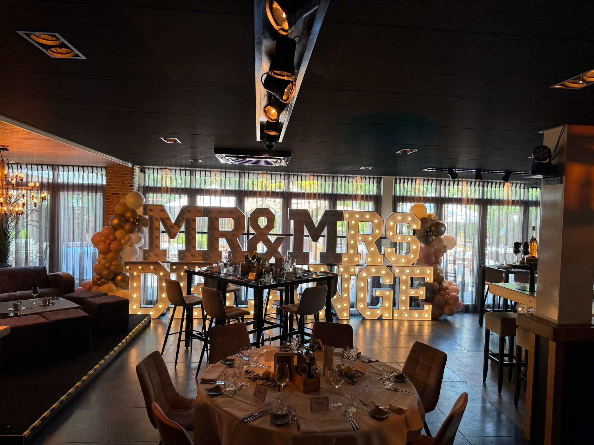 Organische ballondecoratie per meter sfeerfoto